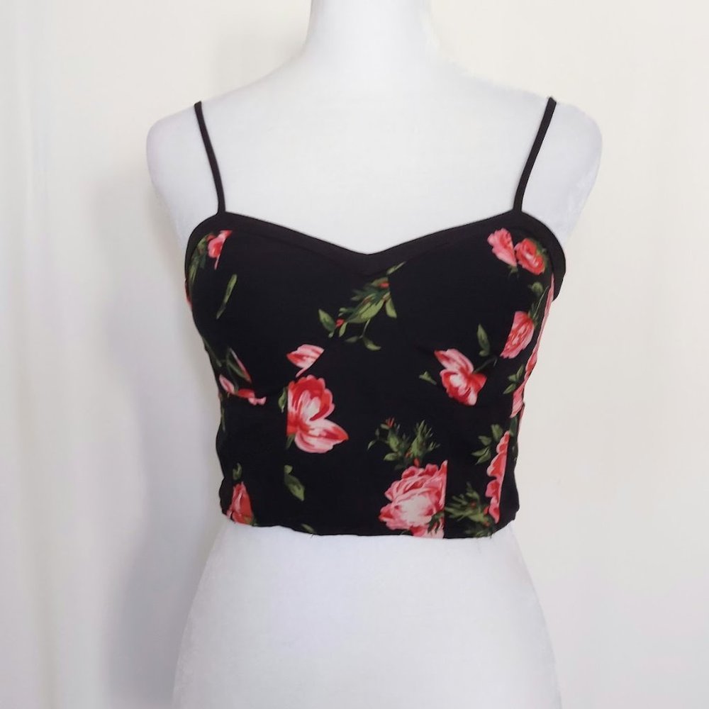 Xhilaration Cropped Floral Tank Top Black Pink Size Medium